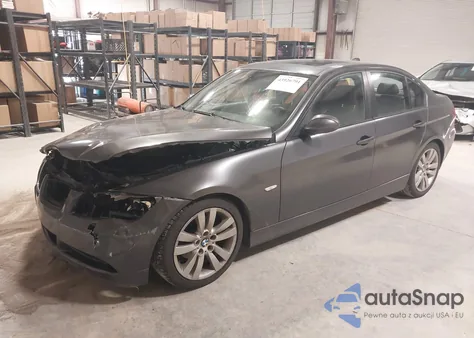 2006 BMW 325I z USA, uszkodzony, nr VIN WBAVB13546KX44384